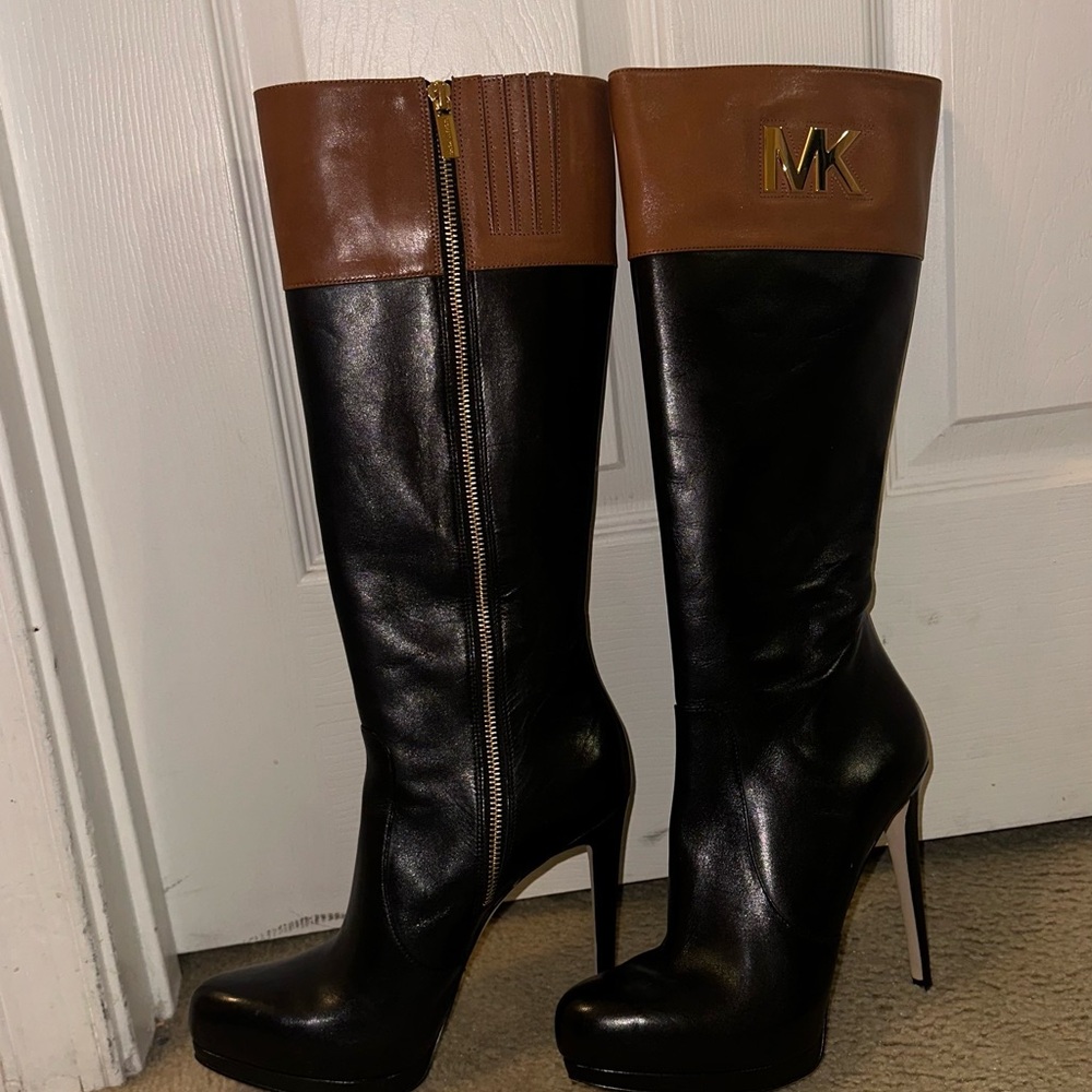 Michael Kors Heeled Boots - Black - Women’s Size 8.5